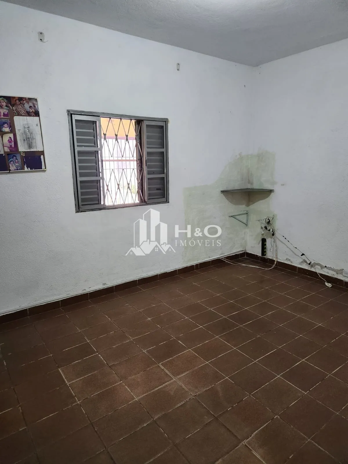 Imagem Casa Térrea com 140m² à Venda na Vila Carmosina - Espaço, Conforto e Excelente Localização!