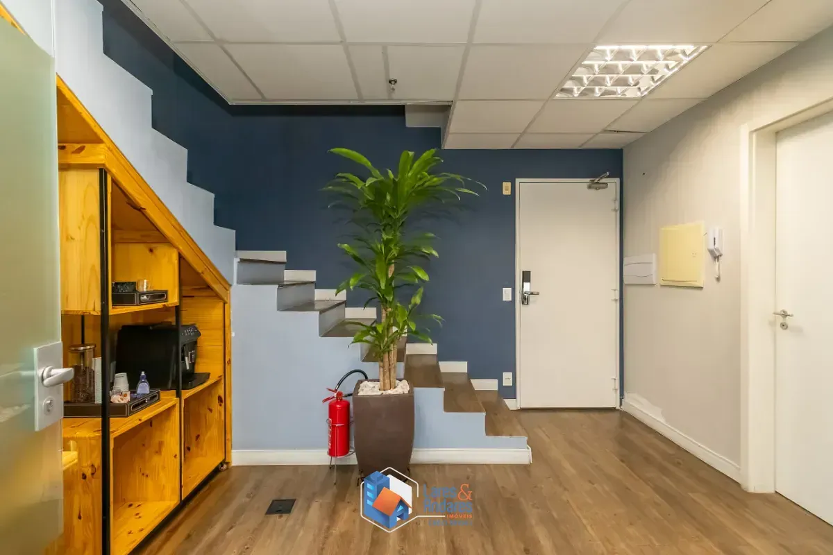 Imagem Conjunto comercial para venda em Jardim Promissão, 140m²
