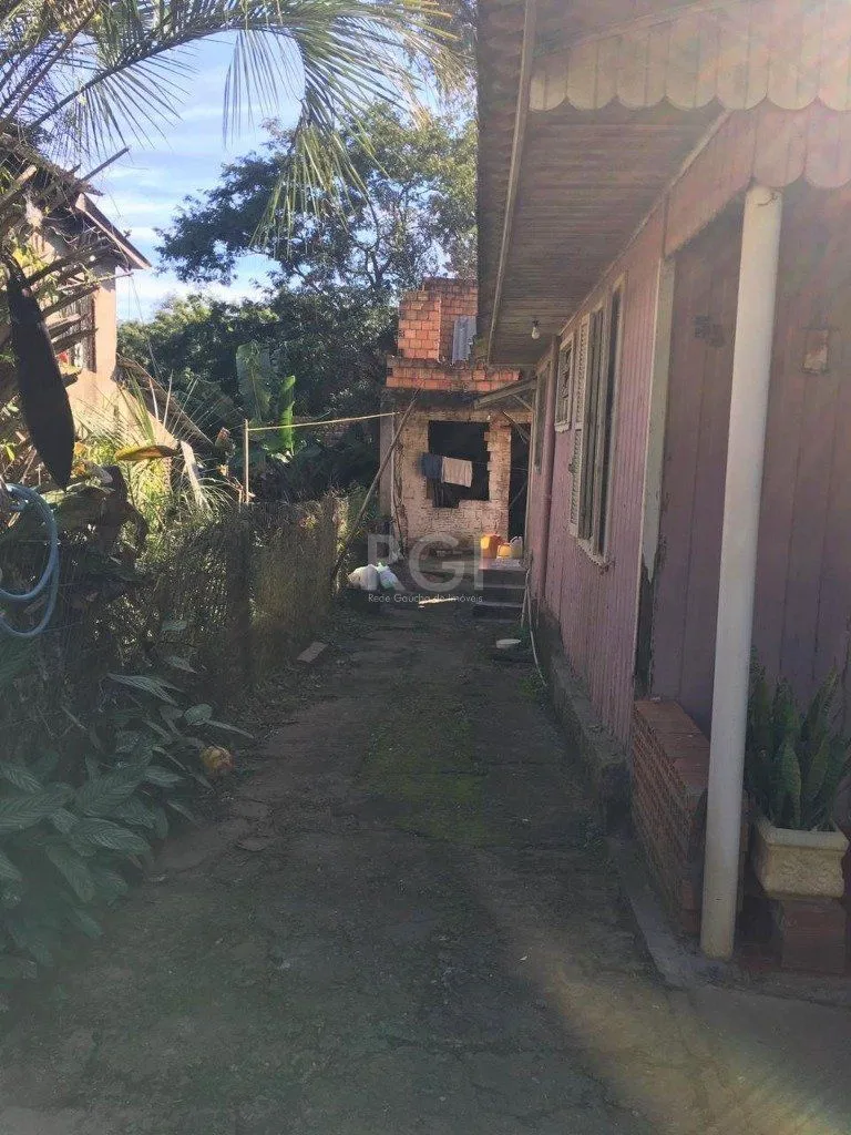 Imagem Casa para Venda - 74m², 3 dormitórios, 2 vagas - Nonoai