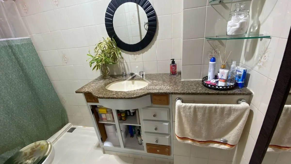 Imagem Apartamento 2 quartos São Cristóvão: Cozinha planejada e Ar Condicionado