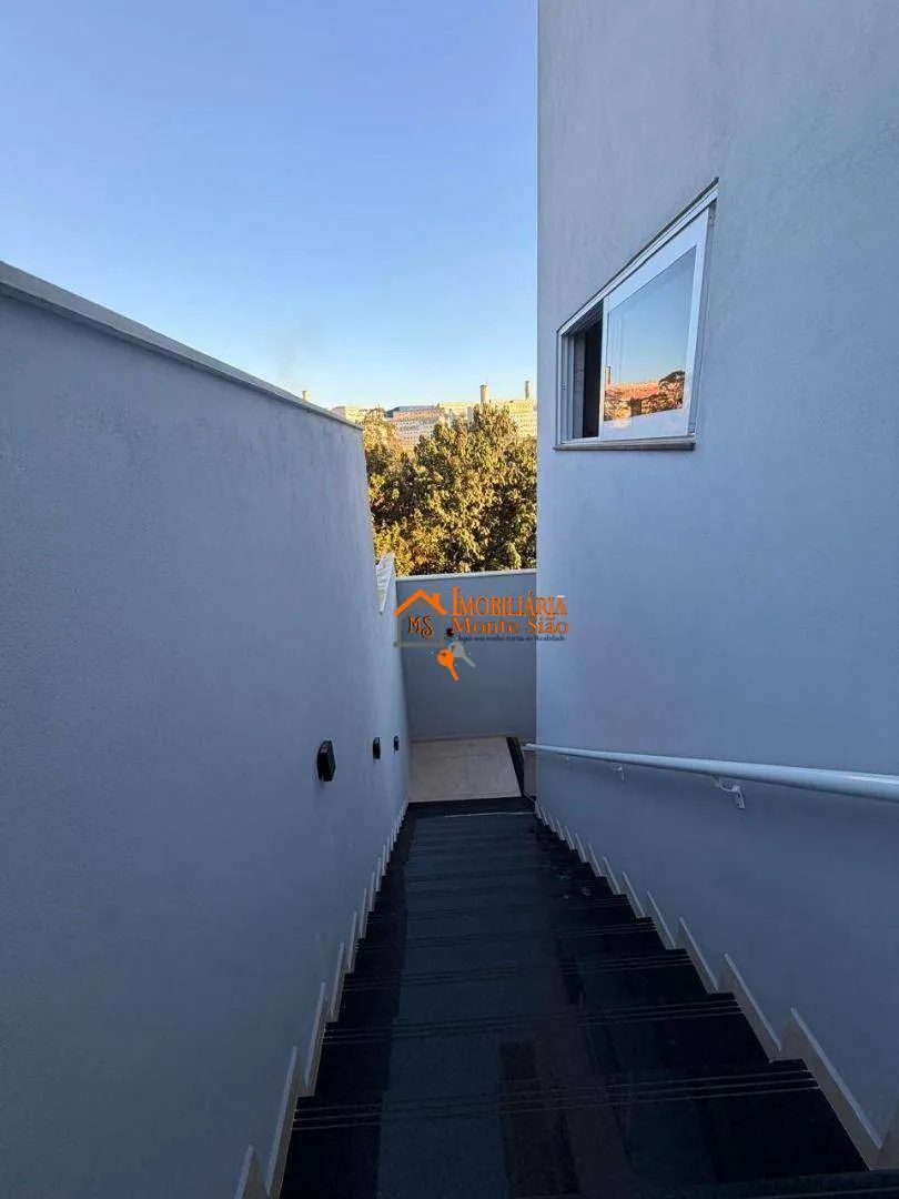 Imagem Sobrado com 3 dormitórios à venda, 96 m² por R$ 1.300.000,00 - Carmela - Guarulhos/SP