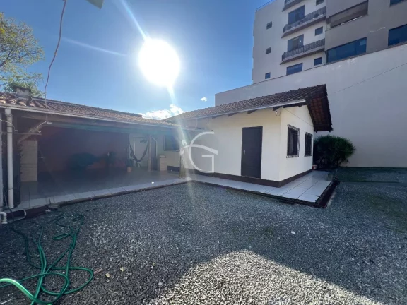 Imagem CASA COMERCIAL/RESIDENCIAL em JOINVILLE - SC, SAGUAÇU