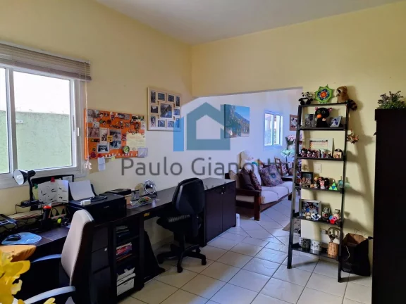 Imagem Casa no Condomínio Parque Paulistano em Cotia