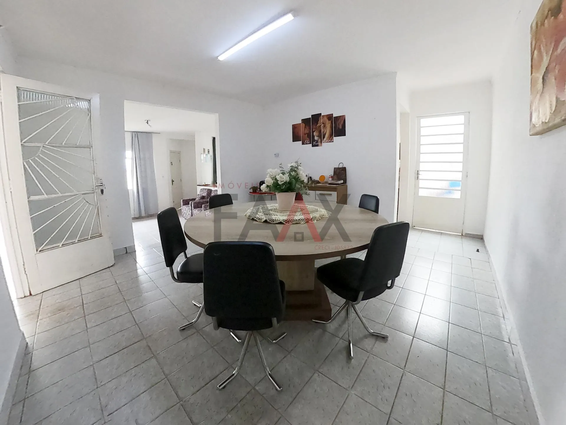 Imagem Casa a Venda no Alto da XV próximo a Igreja do Perpétuo Socorro GUARAPUAVA
