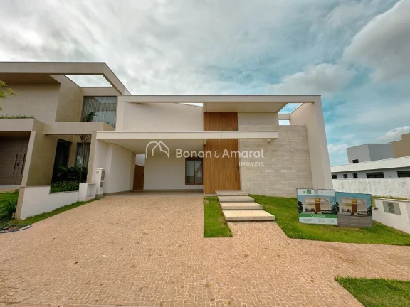 Imagem Casa de Alto Padrão com Projeto Contemporâneo e Acabamento Impecável

Esta casa de arquitetura co...