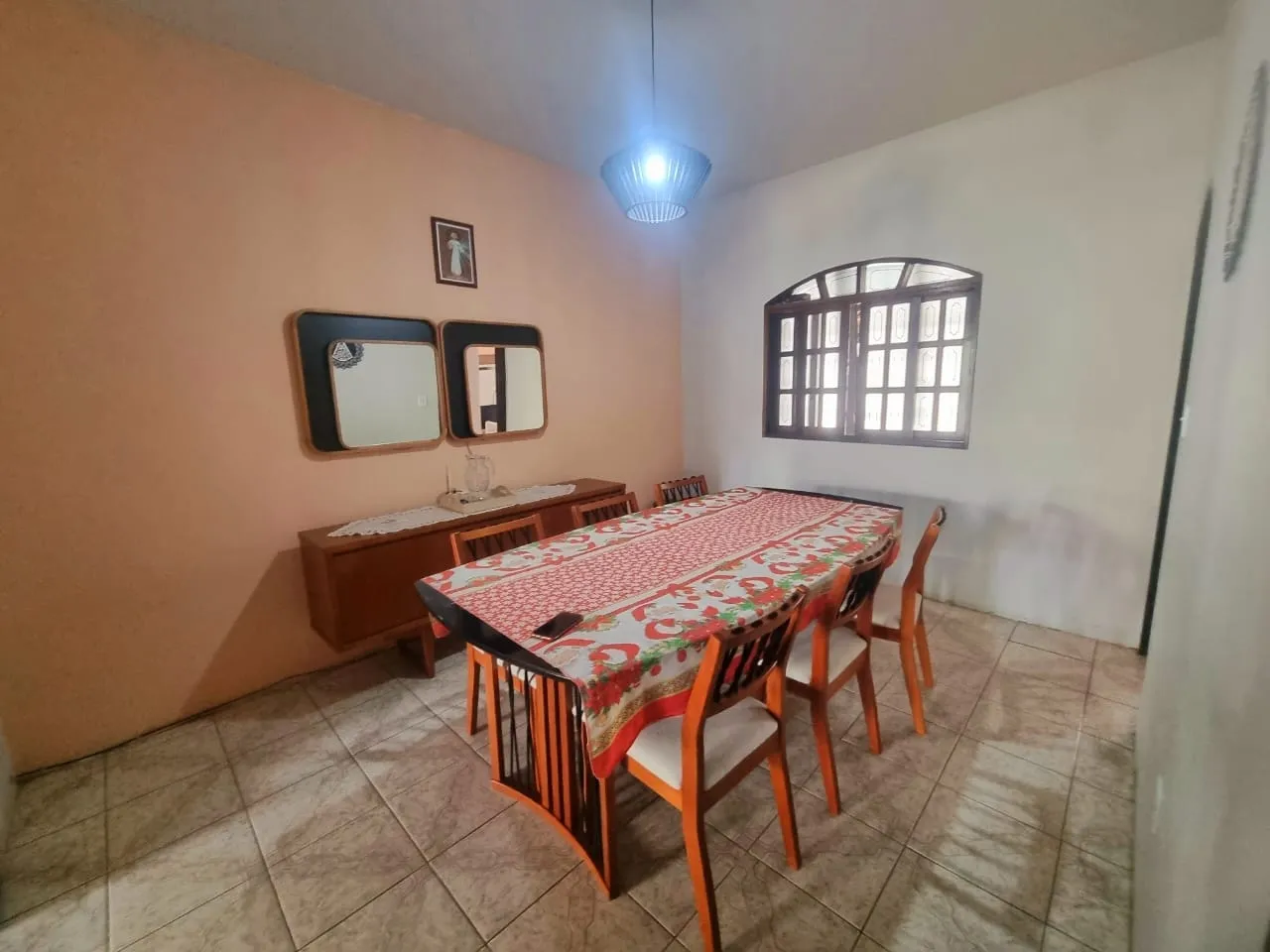Imagem Casa à venda 5 Quartos, 1 Suite, 4 Vagas, 300M², Vila Santa Rita, Guaratinguetá - SP