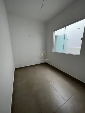 Imagem Casa em Guaratuba(Balneário Nereidas) para Venda, 600m do mar