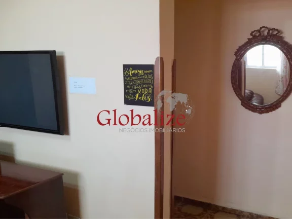 Imagem Casa térrea bem grande em Santos na Ponta da Praia com 3 dormitórios e edícula nos fundos à venda por R$ 980.000,00