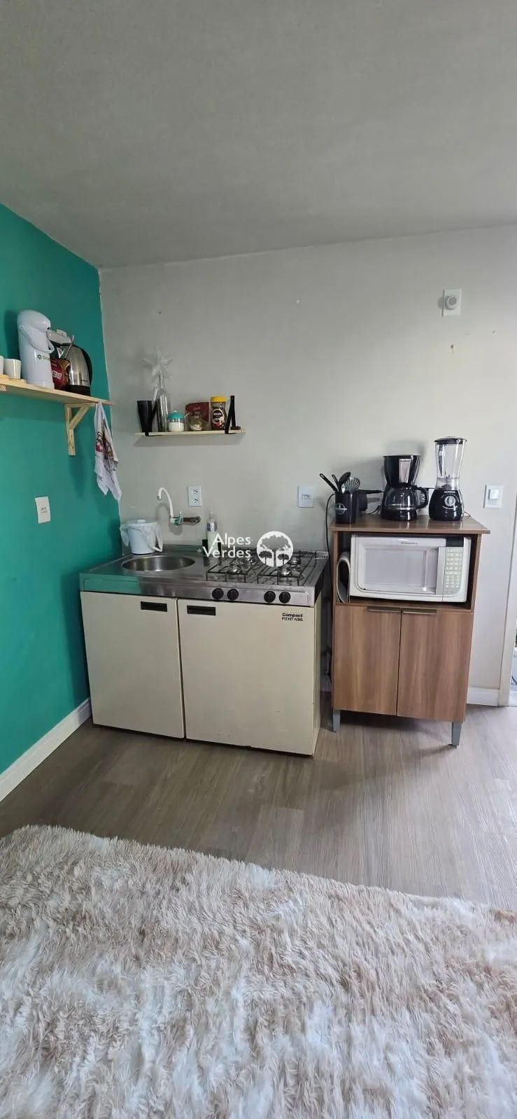 Imagem VENDE-SE APARTAMENTO DUPLEX MOBILIADO, NO CENTRO DA CIDADE DE CANELA.