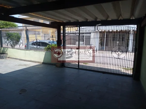 Imagem Oportunidade a venda no Bairro de Veleiros. Vendo excelente casa com Edícula em Veleiros, são 250m² de área, com 3 dormitórios, sendo 1 Suíte, sala, Cozinha, área de lavanderia, área de churrasqueira com banheiro, edícula com 2 cômodos e banheiro, maís um