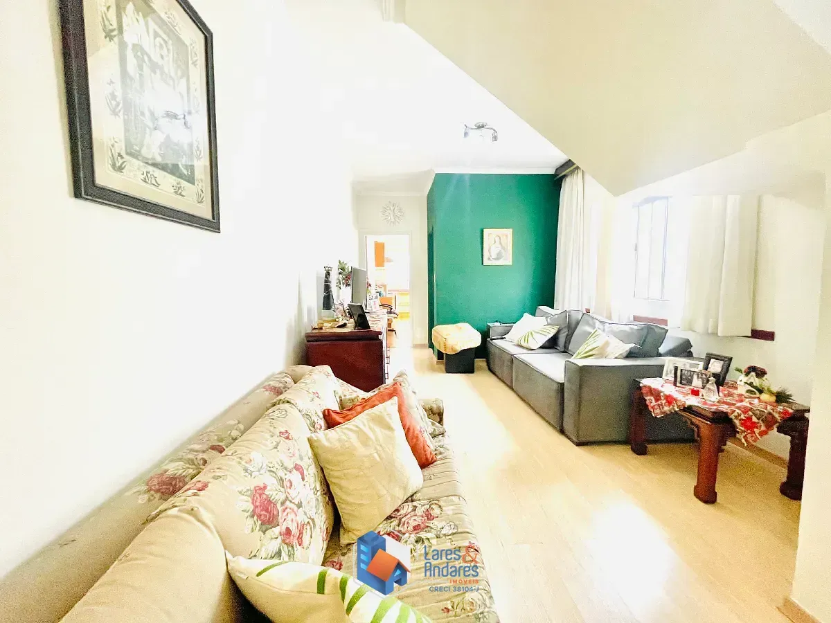 Imagem Casa de vila para venda em Jardim Independência com 3 quartos, sendo 1 suíte, 180m²