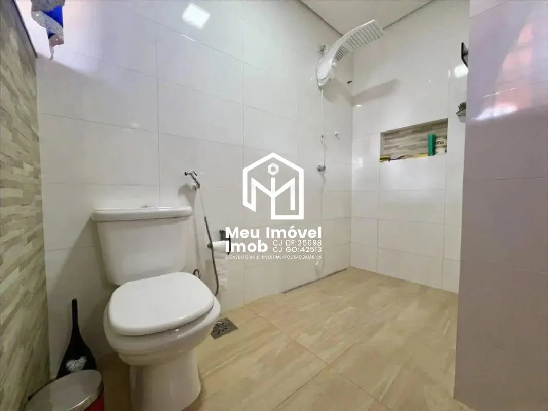 Imagem Condomínio Jardins Casa 4 Quartos 3 Suítes 2 Vagas 350m²