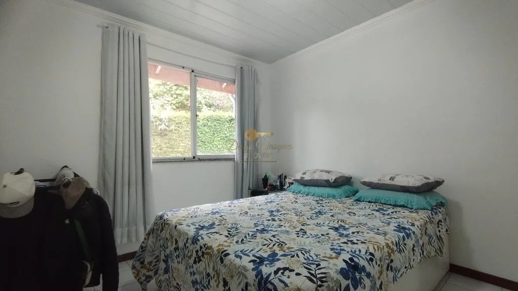 Imagem Casa em Condomínio para Venda em Teresópolis / RJ no bairro Granja Guarani