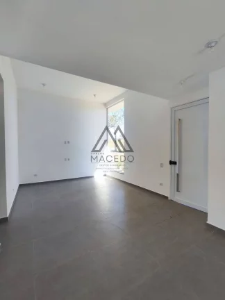 Imagem Casa Nova com 3 Suítes e Piscina no Ninho Verde I