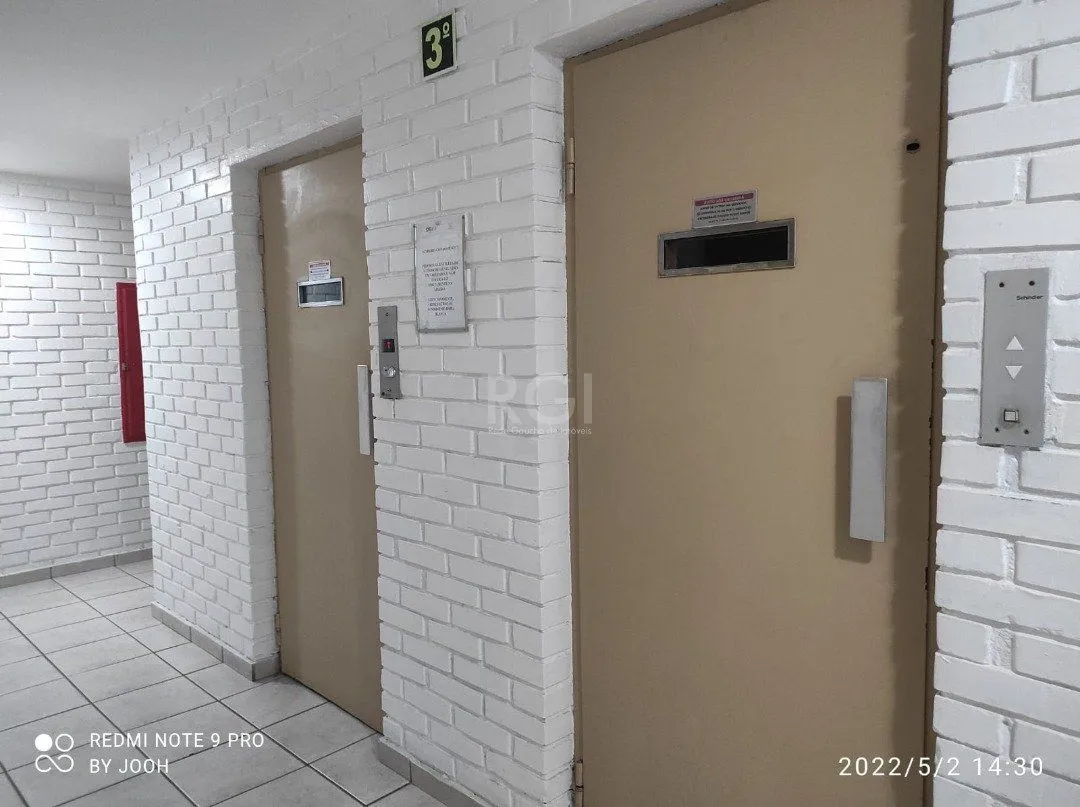 Imagem Apartamento para Venda - 64.5m², 2 dormitórios, 1 vaga - Cristal