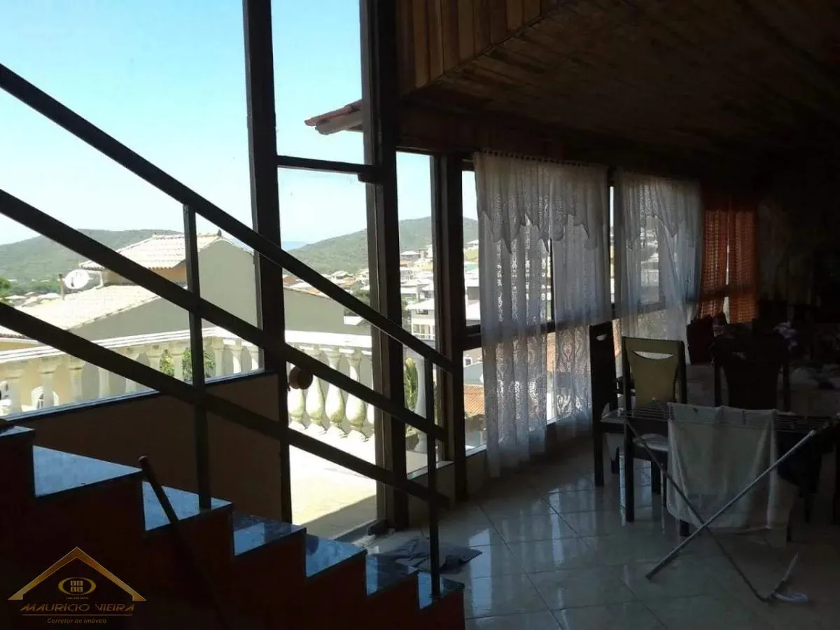 Imagem Casa em Condomínio para Venda em Cabo Frio / RJ no bairro Dunas do Peró