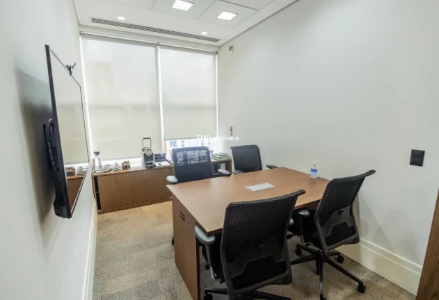 Imagem Conjunto Comercial com 878m2 na Vila Olímpia.