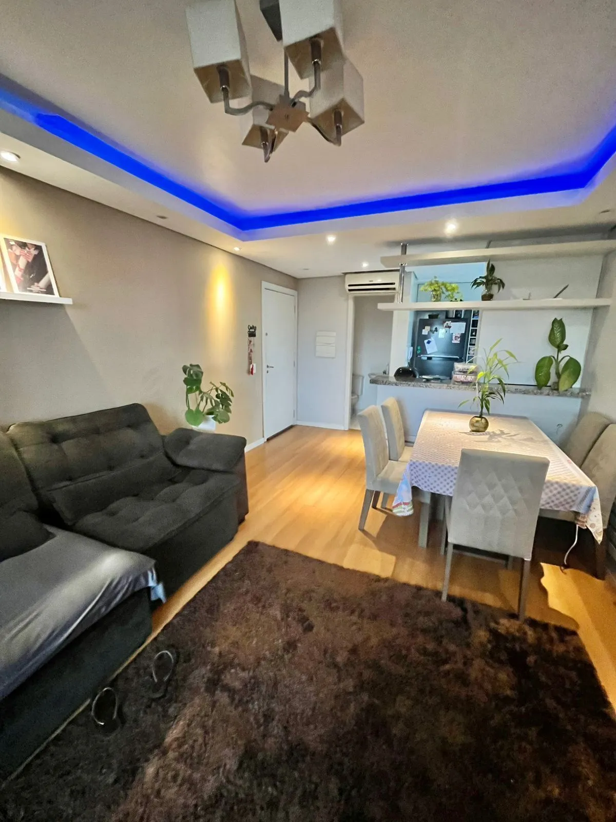 Imagem Apartamento 3 dormitórios com Suíte, Lavabo, Churrasqueira e Box - São Sebastião