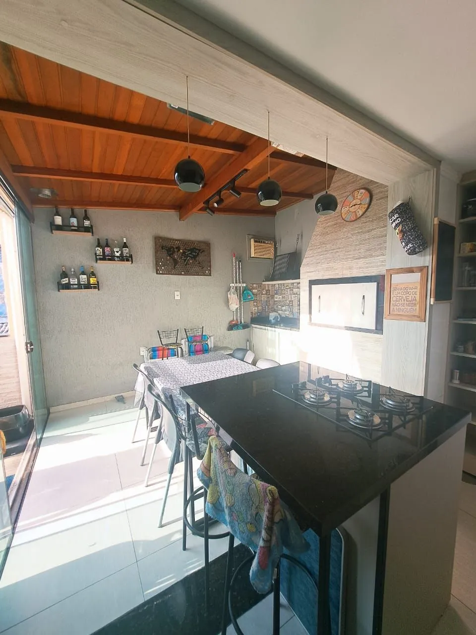 Imagem Apartamento com 02 quartos no Bairro Cristal (01 Suíte)