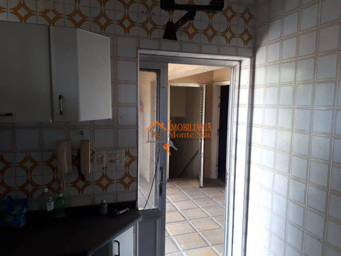 Imagem Casa com 6 dormitórios à venda, 600 m² por R$ 2.350.000,00 - Vila Rosália - Guarulhos/SP