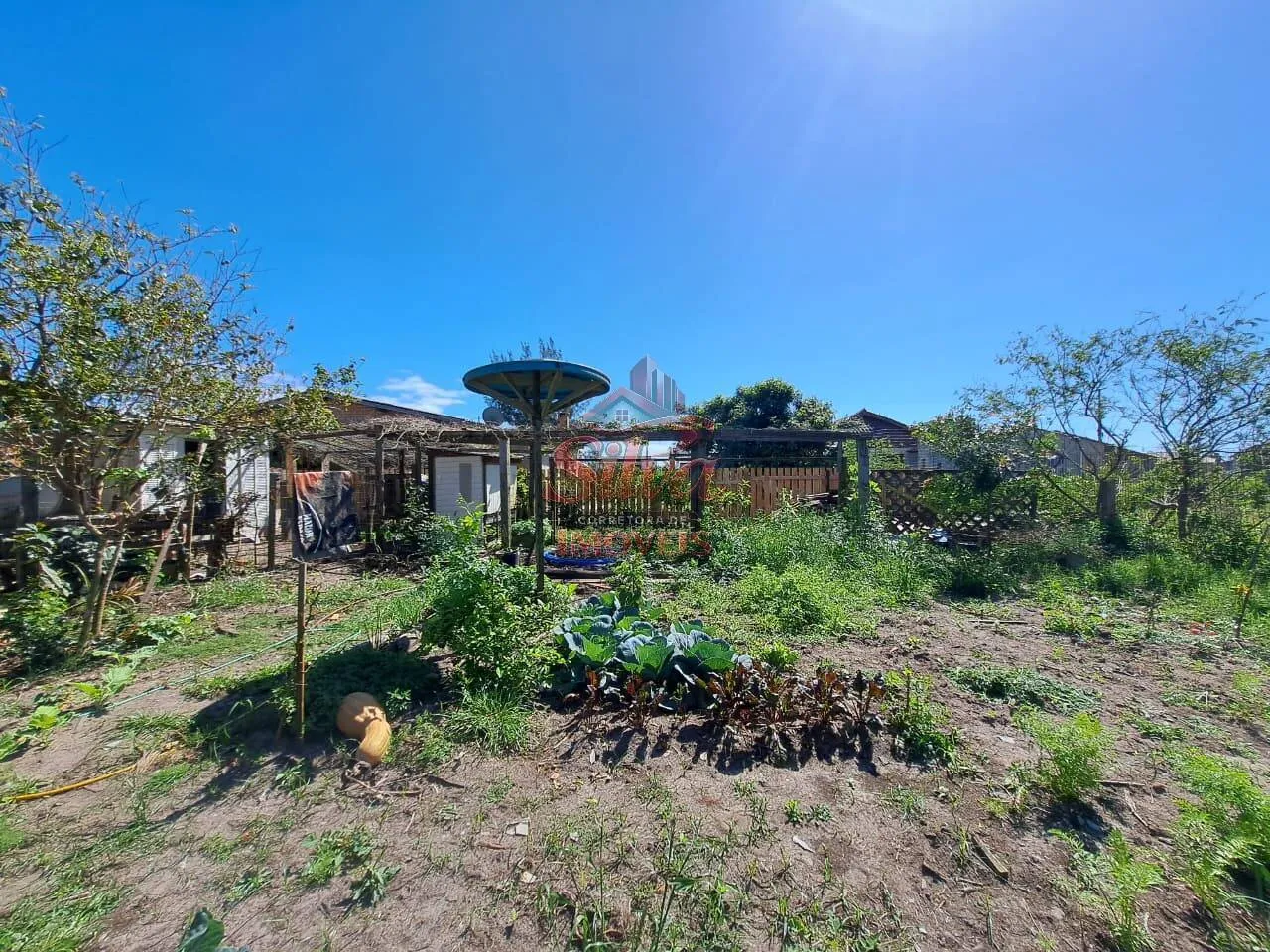 Imagem Casa 3 dormitórios em região de moradores em Albatroz