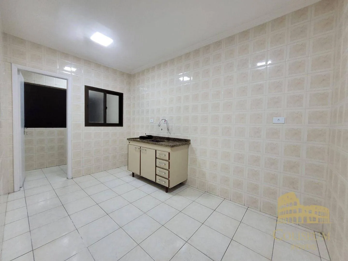 Imagem Apartamento com 2 dormitórios à venda, 83 m² por R$ 430.000,00 - Vila Assunção - Praia Grande/SP