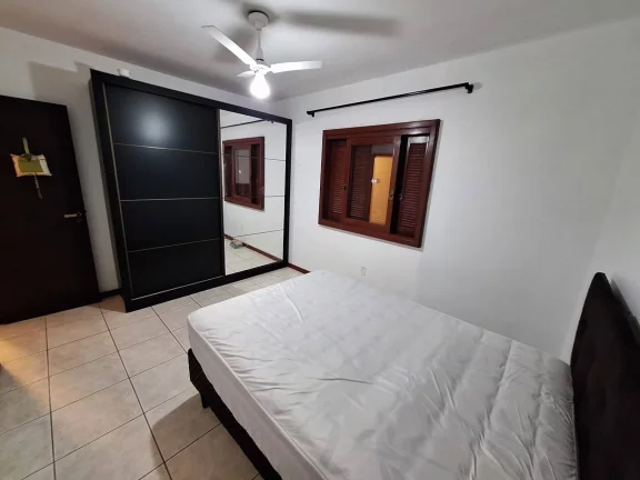 Imagem EXCELENTE OPORTUNIDADE, Casa com 256m², cond fechado, Águas Claras, Viamão