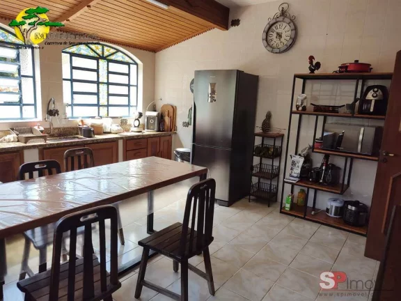 Imagem CASA EM CONDOMÍNIO FECHADO NA SERRA DA CANTAREIRA