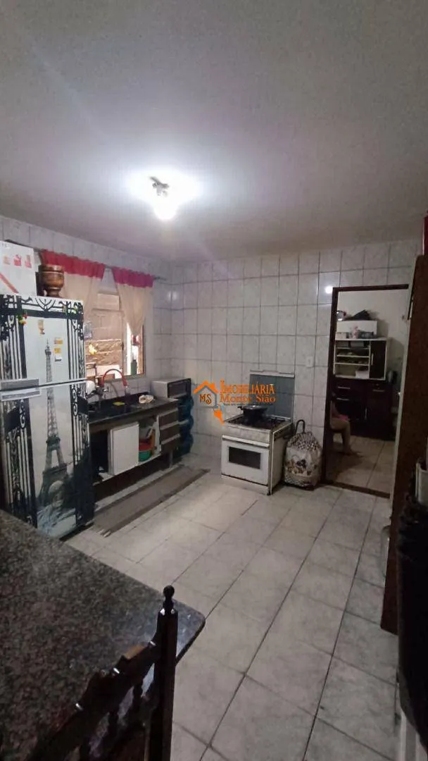 Imagem Sobrado com 5 dormitórios à venda, 300 m² por R$ 320.000,00 - Jardim Marilena - Guarulhos/SP