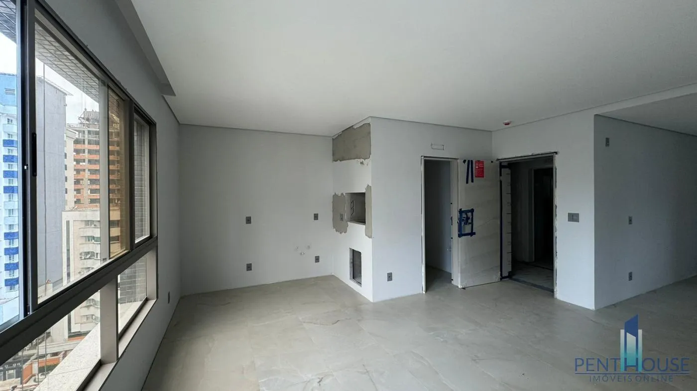 Imagem Apartamento Zona Central para Venda em Balneário Camboriú, CENTRO, 3 dormitórios, 3 suítes, 4 banheiros, 3 vagas