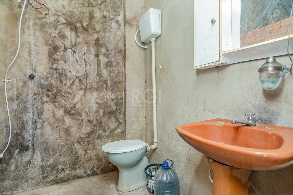 Imagem Predio para Venda - 74m², 0 dormitórios, Partenon