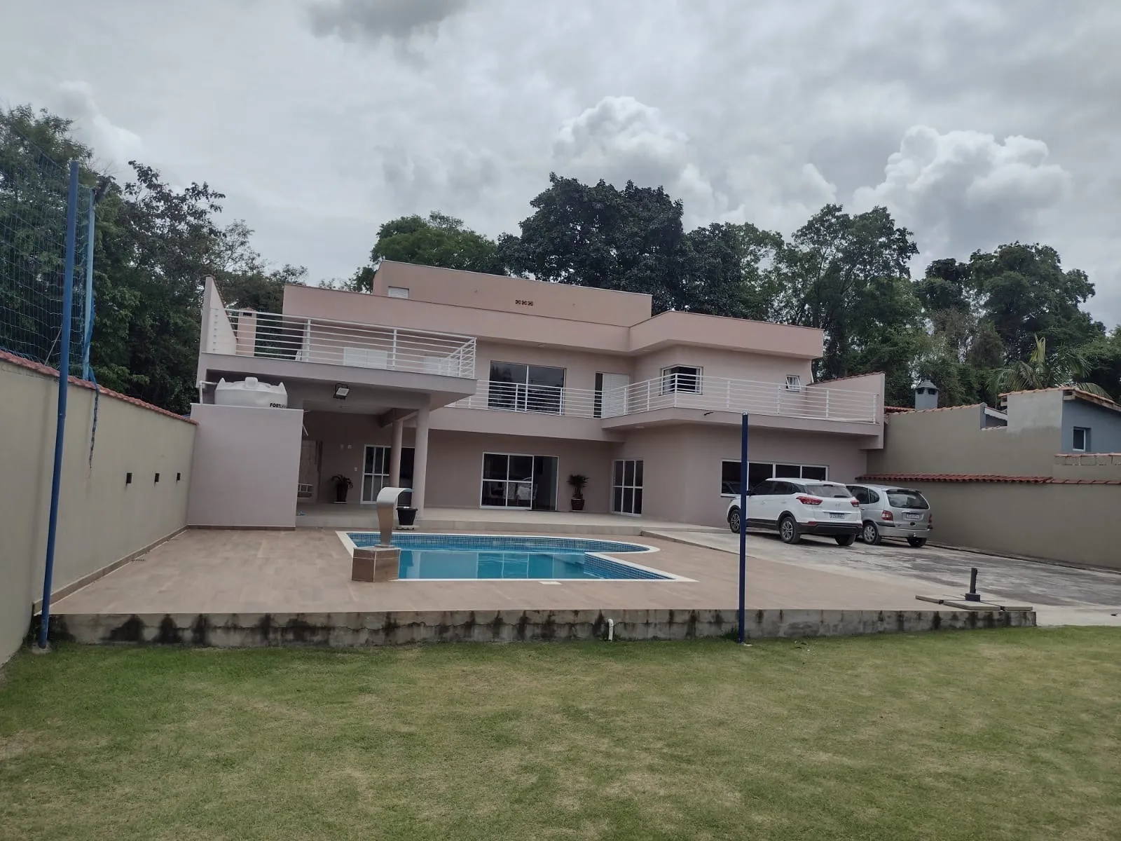 Foto do imóvel Oportunidade!! Linda Chácara em condomínio Casa 390m² - Condomínio Residencial Aquarius - Araçoiaba da Serra em Condomínio Residencial Aquarius, ARAÇOIABA DA SERRA - SP
