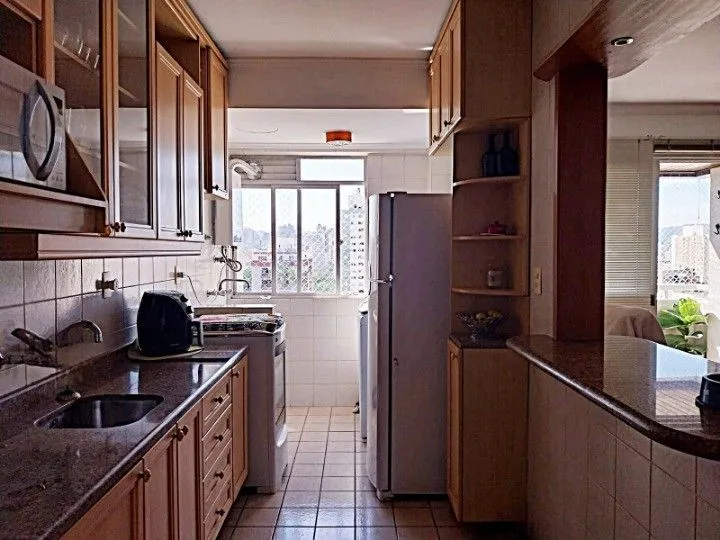 Imagem Apartamento de 2 dormitórios com vaga de garagem e sacada no Bairro Santana