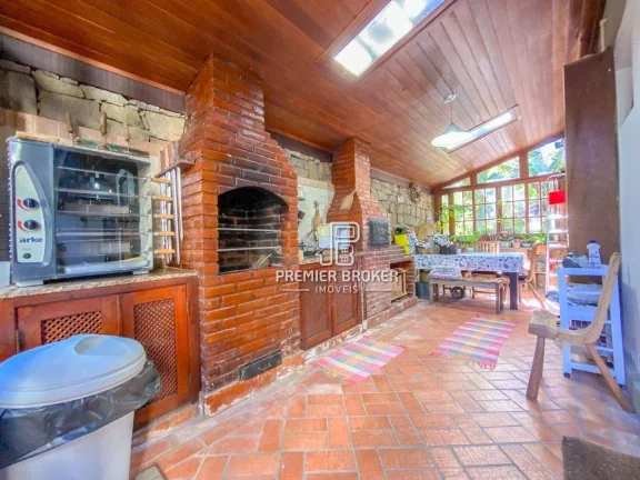 Imagem Casa à venda, 177 m² por R$ 1.370.000,00 - Granja Guarani - Teresópolis/RJ