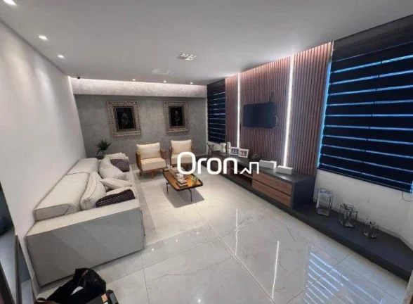 Imagem Sobrado com 3 dormitórios à venda, 338 m² por R$ 2.700.000,00 - Jardins Madri - Goiânia/GO