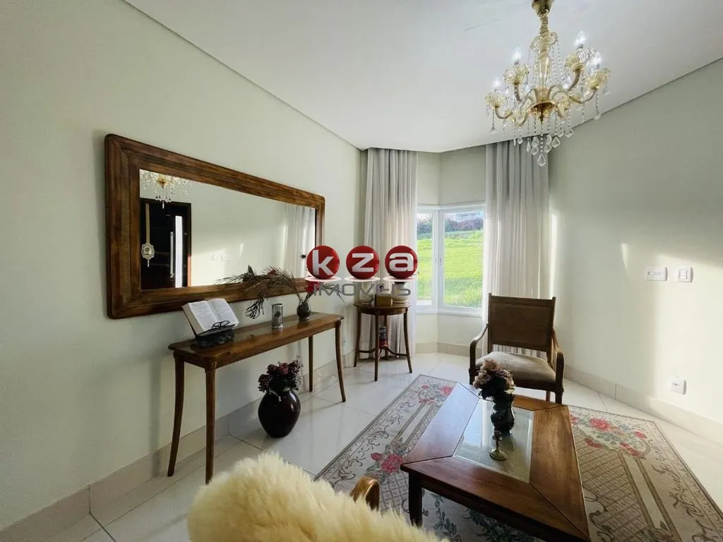 Imagem Casa de luxo no Condomínio Terras de Santa Teresa em Vinhedo, com 4 suítes, 3 salas e 350m² de área privativa. Venha conferir!