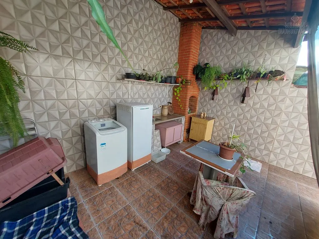 Imagem SOBRADO COM 4 VAGAS GARAGEM EM MONGAGUA/SP