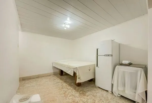 Imagem Casa no bairro Cavalhada de 3 dormitórios e 3 vagas