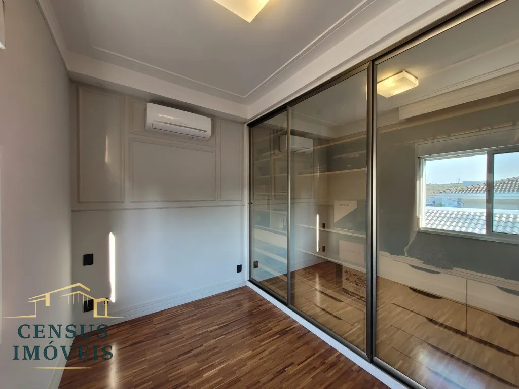 Foto do imóvel: Espetacular Casa em Condomínio à venda em Valinhos-SP - 3 quartos, 2 suítes, 3 salas, 3 banheiros, 5 vagas de garagem - 305m²! em Condomínio Residencial Morada das Nascentes