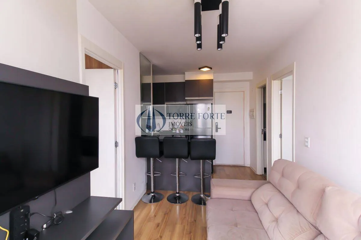 Imagem Lindo Apartamento com 2 Dormitórios, com Planejados Próximo do Metrô Brás