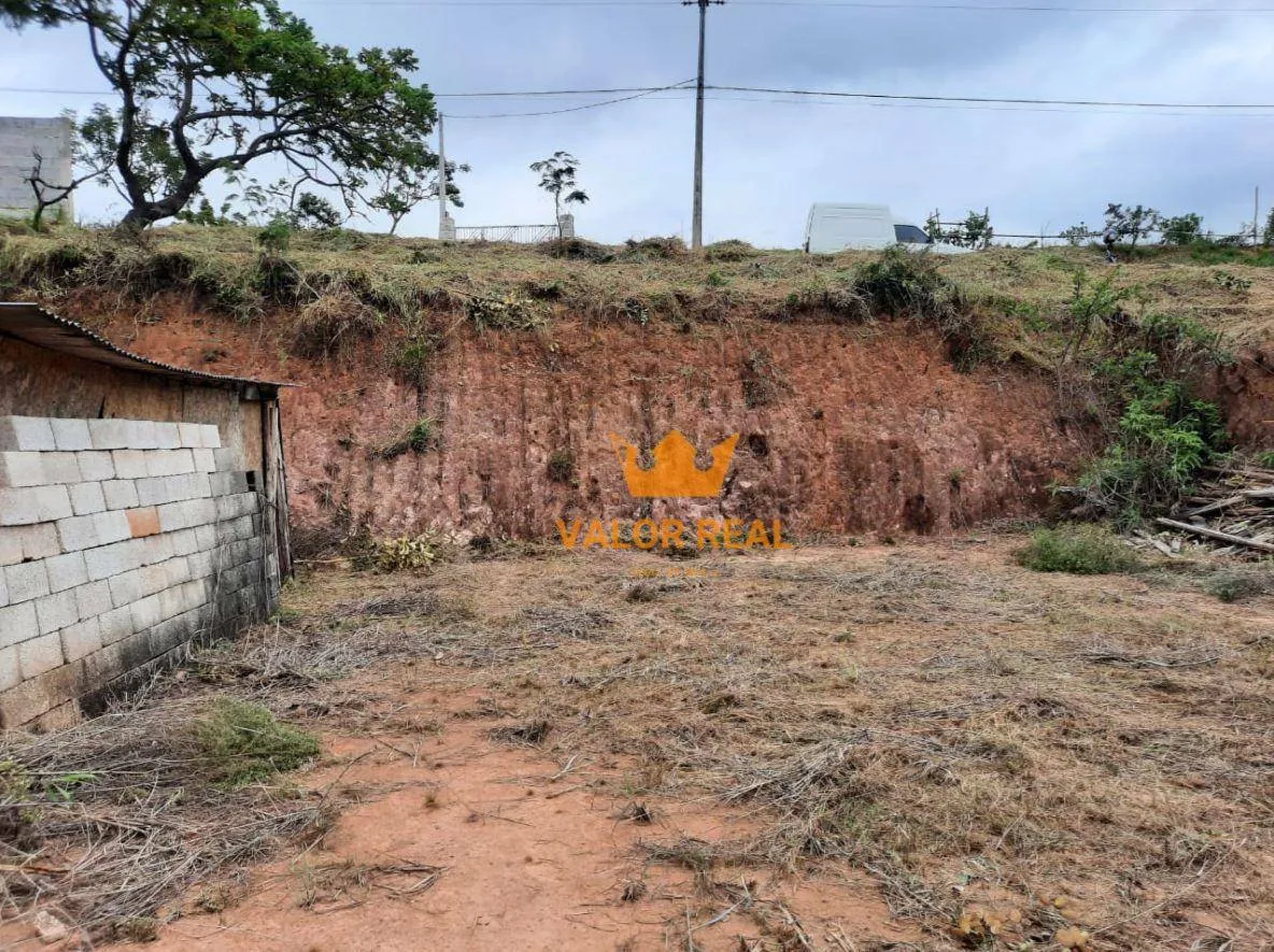 Imagem Oportunidade Única! Terreno em Condomínio de 5.000 m² com fundo para uma nascente no Bairro Caioçara, Jarinu, SP, R$ 275 mil.