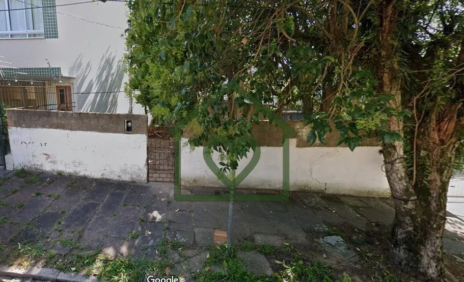 Imagem Terreno com 304 m² (10 x 30,40) no bairro Vila Ipiranga, excelente localização na rua Bispo Sardi...