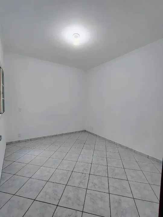 Imagem Oportunidade Única! Casa Residencial com 2 Quartos, Churrasqueira e Salão de Festas em Sorocaba, SP