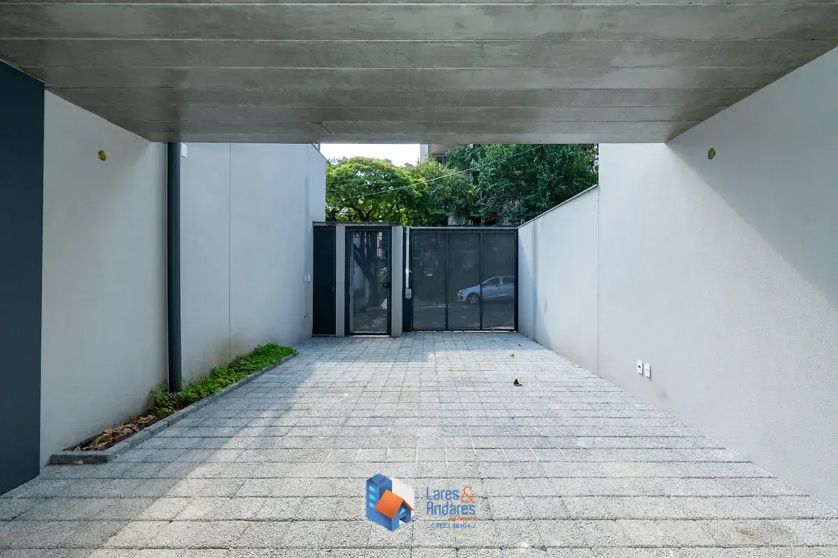 Imagem Casa para venda em Vila Madalena com 3 quartos, sendo 3 suítes, 278m²