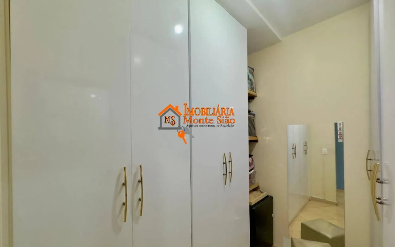 Imagem Sobrado com 4 dormitórios à venda, 167 m² por R$ 869.000,00 - Jardim Vila Galvão - Guarulhos/SP