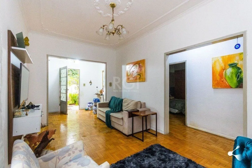 Imagem Casa para Venda - 221m², 4 dormitórios, sendo 1 suites, 2 vagas - São Geraldo