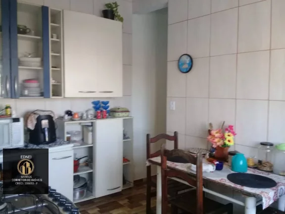 Imagem Sobrado - Pq. das Bandeiras - São Vicente - SP.