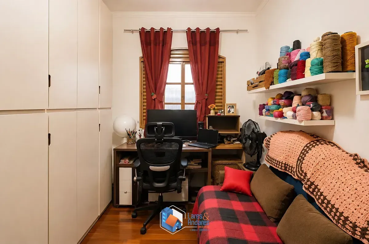 Imagem Sobrado para venda em Vila Guarani (Z Sul) com 4 quartos, sendo 1 suíte, 415m²