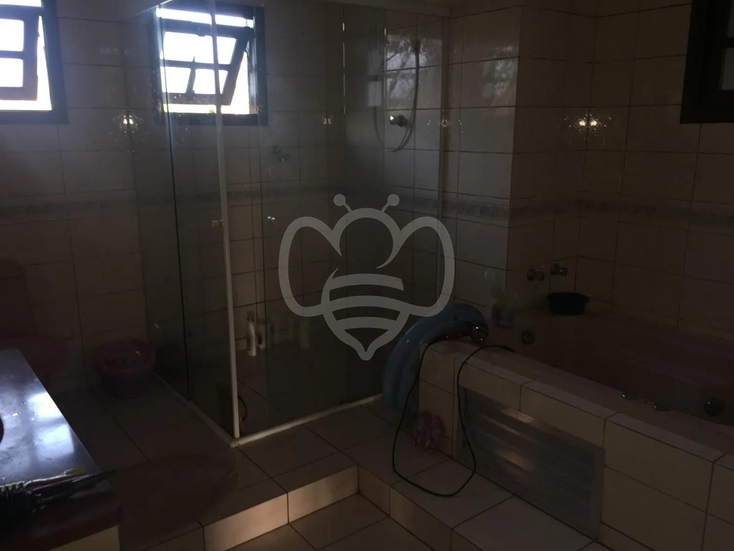 Imagem Casa para Venda - 265m², 4 dormitórios, 5 vagas -