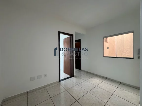 Imagem APARTAMENTO COM 2 QUARTOS NO GUARÁ II, A 150 METROS DA PARADA DE ÔNIBUS E 1500 METROS DA ESTAÇÃO DO METRÔ.